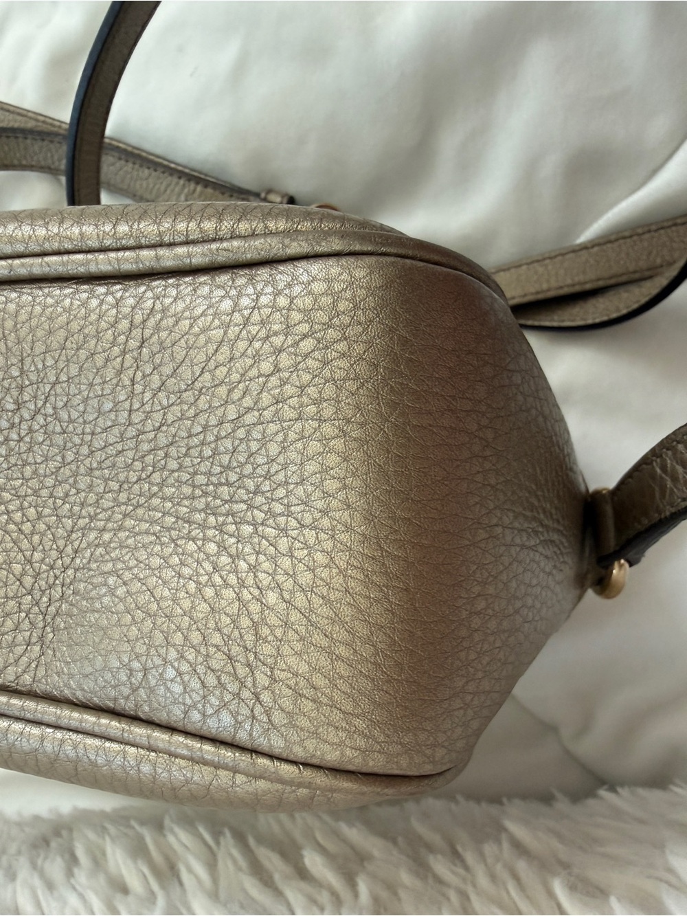 Gucci Soho Disco Small Leather Crossbody Bag Metallic Beige/Champagne Gold DustB - Picture 11 of 17